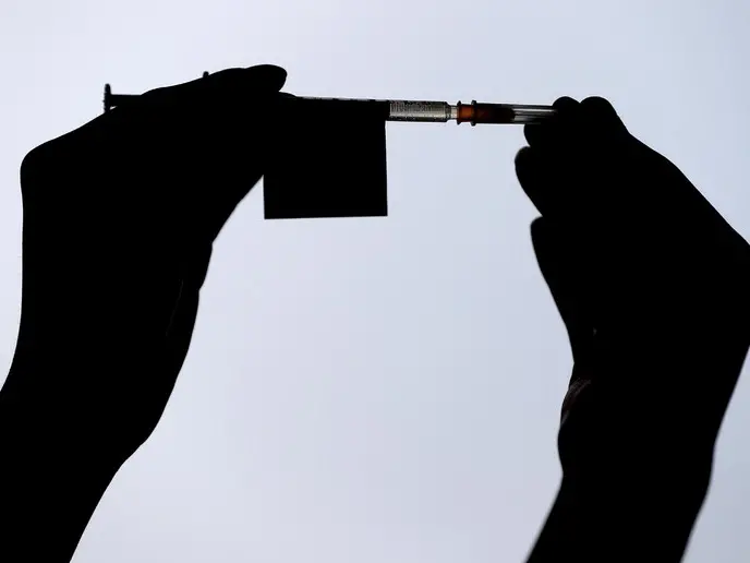 Fine vita, il vescovo Cipolla: «Restare accanto a chi soffre»
