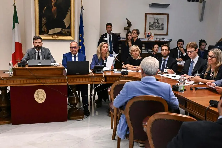 La Giunta per le Autorizzazioni della Camera dei Deputati riunita sul caso Delmastro, Roma, 4 agosto 2026. ANSA/RICCARDO ANTIMIANI