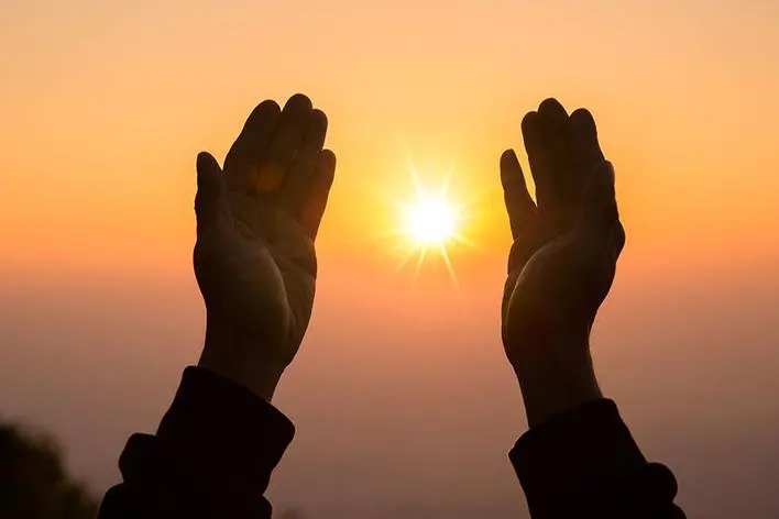 Silhouette of christian man hand praying, spirituality and religion, man praying to god. Christianity concept. , doidam10 - stock.adobe.com