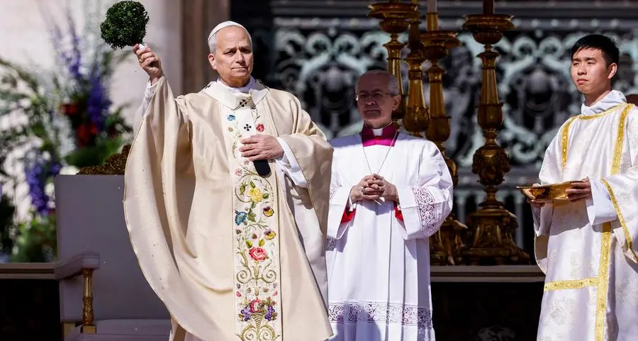 Papa Leone: «L’idolatria del profitto saccheggia la terra»