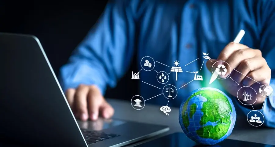 Intelligenza artificiale, quanto consuma? L’allarme ONU su acqua ed energia