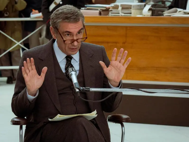 Portobello, la storia di Enzo Tortora diventa serie TV. Fabrizio Gifuni: «Una tragedia reale»