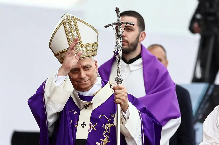 Il Papa presiede la Messa sul lungomare di Beirut , REUTERS