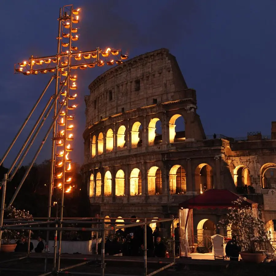 Padre Patton: «La Via Crucis, messaggio straordinario di speranza anche in tempi di guerra»