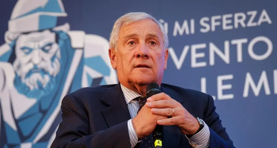 Tajani e il manuale anni ‘50 della sposa ideale