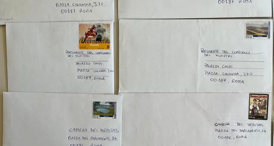 “Flotilla dei bambini del mondo: lettere ai politici per la pace”, migliaia di messaggi ai potenti della terra per far fermare la guerra
