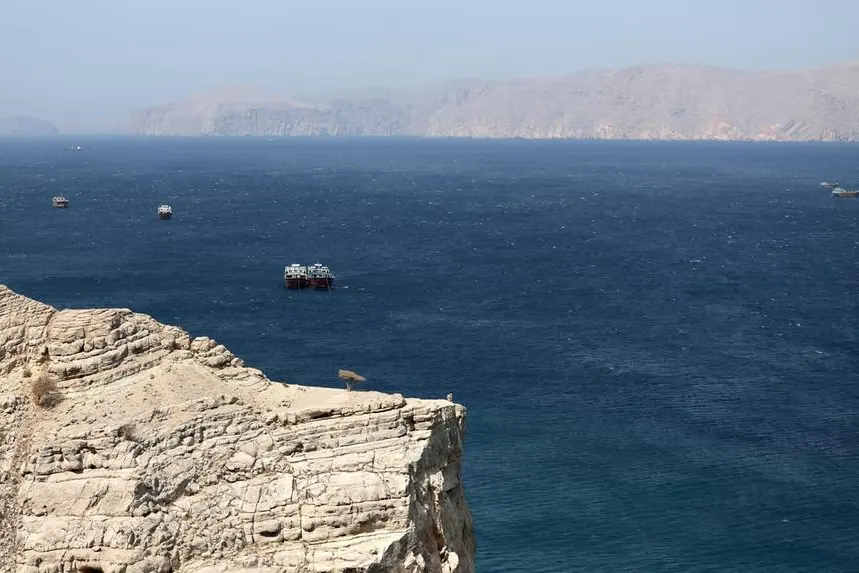 Lo Stretto di Hormuz Strait of Hormuz, visto da Khasab, Oman, in una foto di pochi mesi fa , EPA
