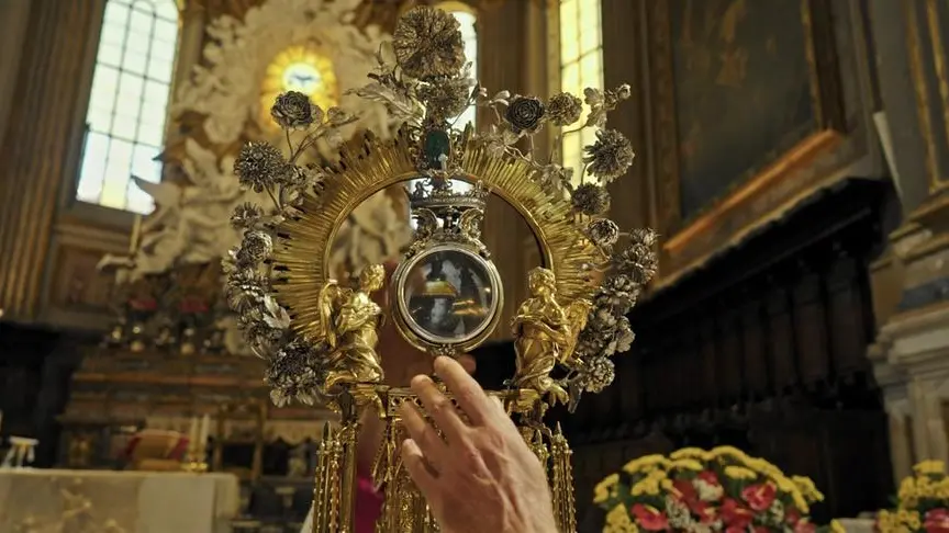 «Non esiste una sola Napoli e il miracolo di San Gennaro lo racconta benissimo»