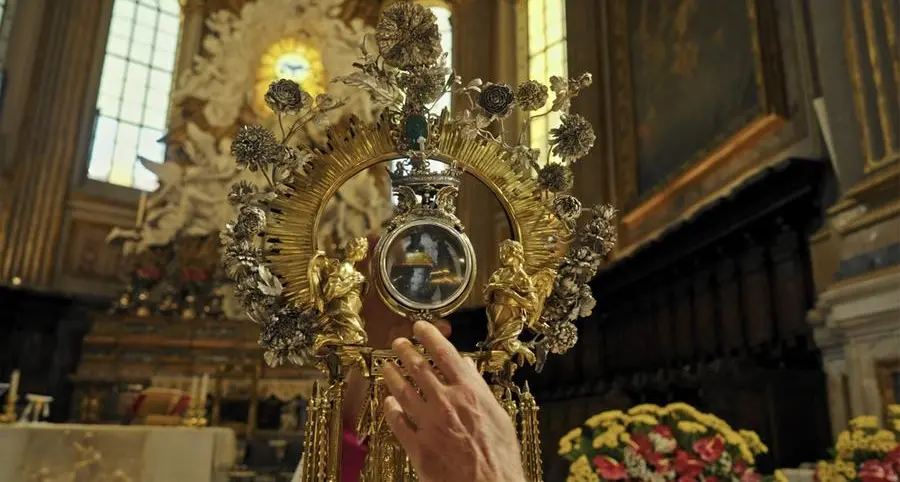 «Non esiste una sola Napoli e il miracolo di San Gennaro lo racconta benissimo»
