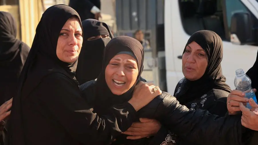 Gaza, ancora vittime tra i civili nonostante la tregua. Uccisi due bambini a Khan Yunis