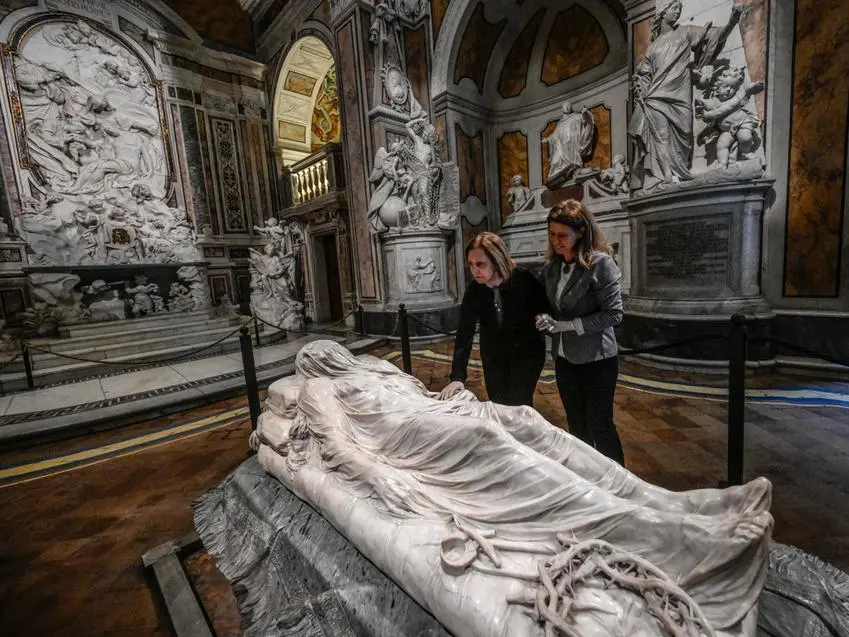 Napoli, il Cristo velato si scopre con le mani: il museo apre alle visite tattili