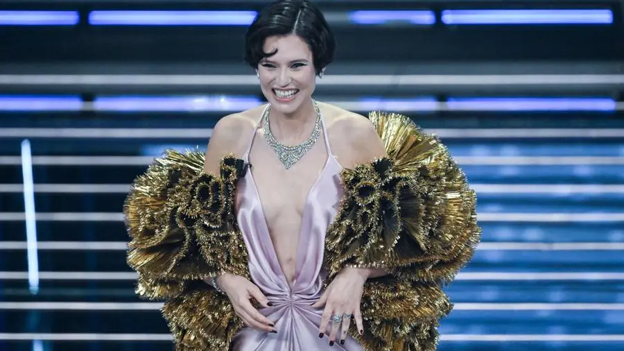 Chi è Bianca Balti che torna a Sanremo dopo il tumore ovarico: «La mia spensieratezza non tornerà più»