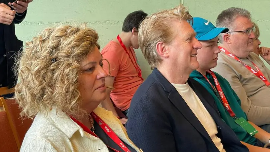 Papà e mamma Sinner, l’alternativa discreta alle famiglie ingombranti della storia del tennis