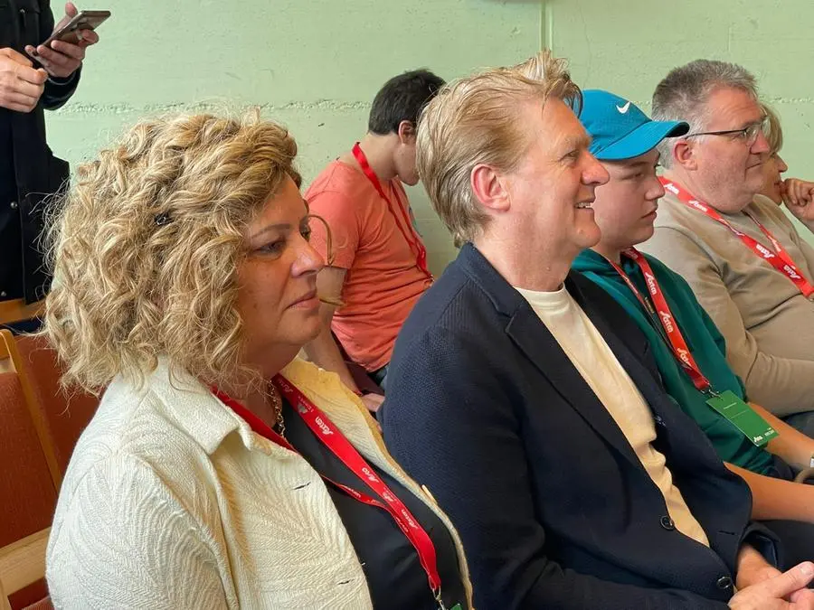 Papà e mamma Sinner, l’alternativa discreta alle famiglie ingombranti della storia del tennis