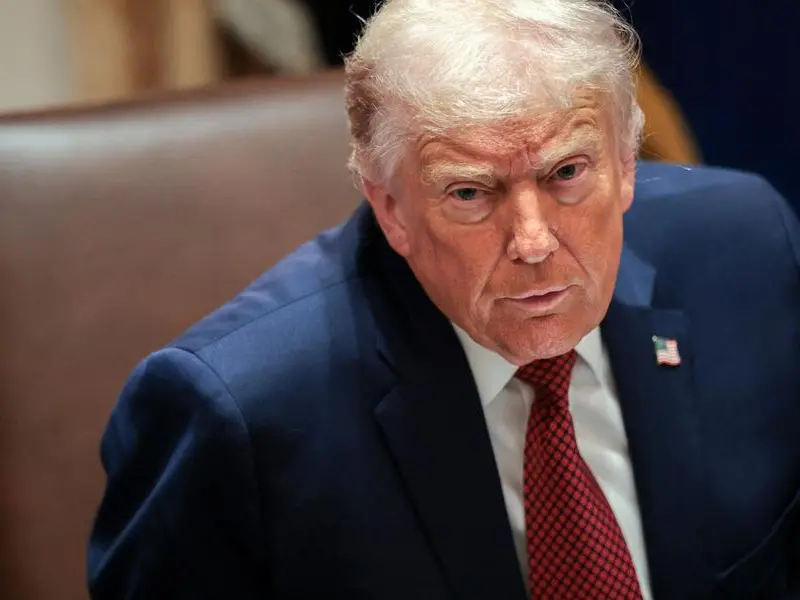 «Nazioni in declino e leader deboli», (l’ennesimo) attacco di Trump all’Europa e a Zelensky