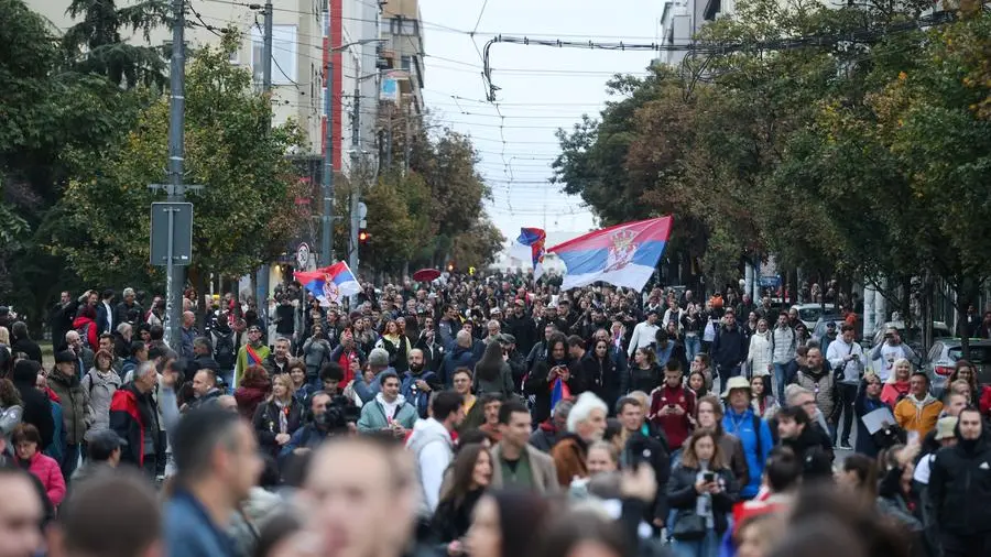 Serbia verso il voto: il movimento degli studenti sfida Vučić e progetta il cambiamento