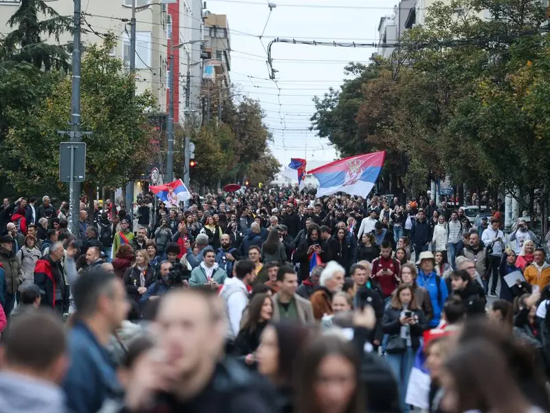 Serbia verso il voto: il movimento degli studenti sfida Vučić e progetta il cambiamento