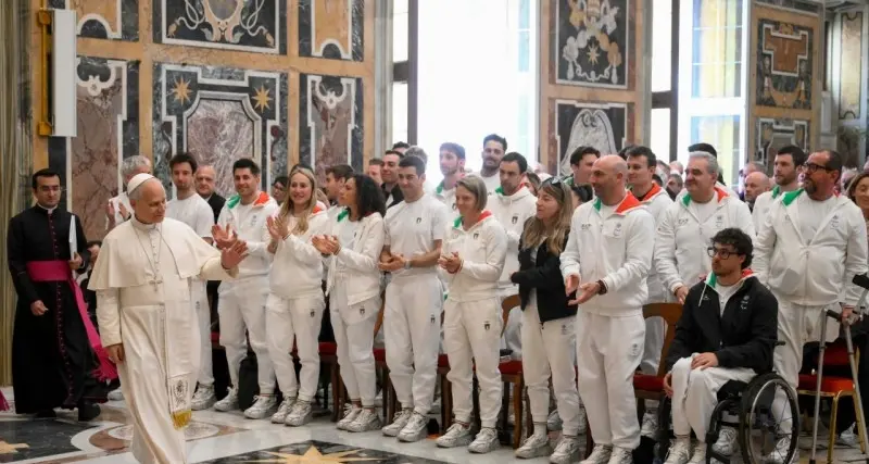 Il Papa agli azzurri: «Lo sport nel mondo in conflitto sia spazio di incontro non esibizione di forza»