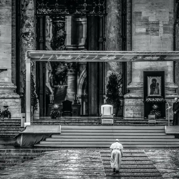 Francesco, una luce per l'umanità