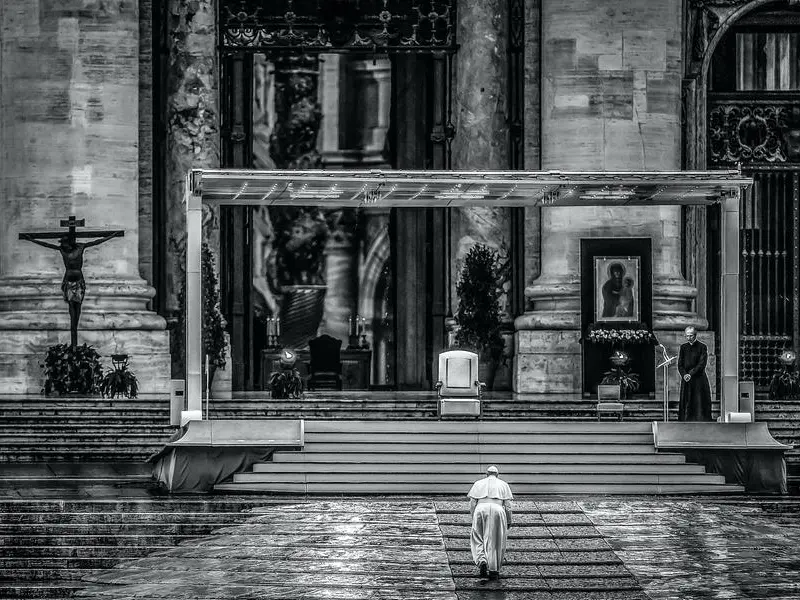 Francesco, una luce per l'umanità