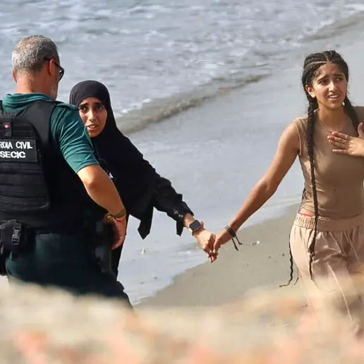 Dalla frontiera con la Spagna al caso Germania: i due fronti aperti sui migranti che mettono in crisi il governo anti immigrazione di Meloni
