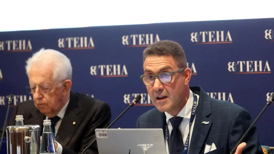 Così “Super Mario” Monti ha demolito il “fascistoide” Vannacci