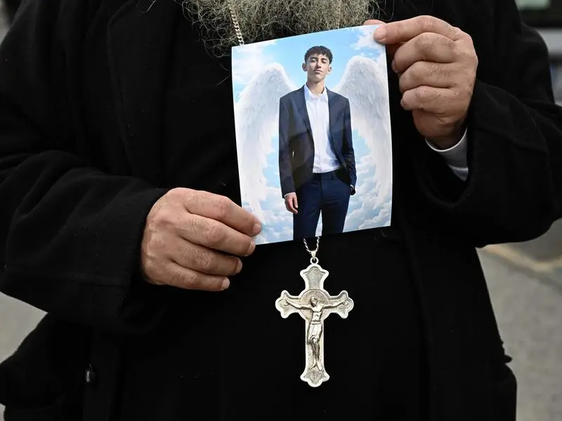 Coltelli tra i banchi e nelle strade, contro le lame non basta un decreto