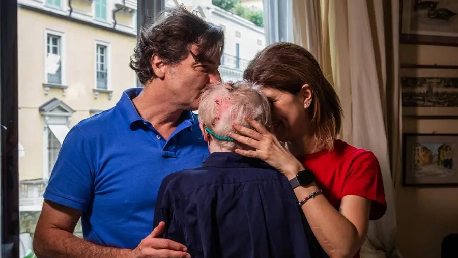 Francesca dopo il rogo di Crans-Montana: «Vivo anche per gli amici che non ci sono più»