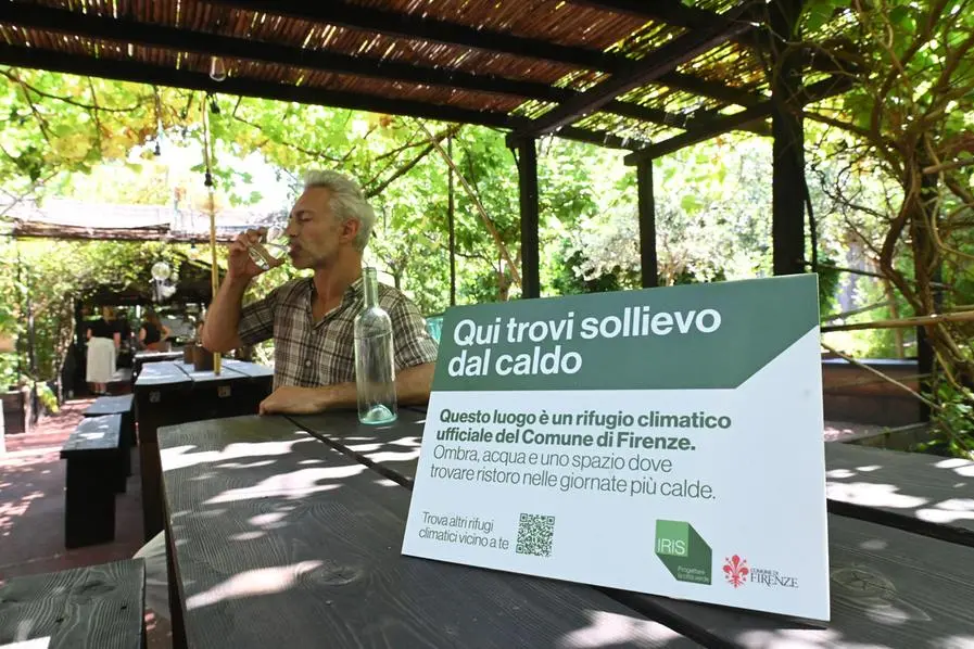 Uno dei 53 rifugi climatici mappati dal Comune di Firenze , ANSA