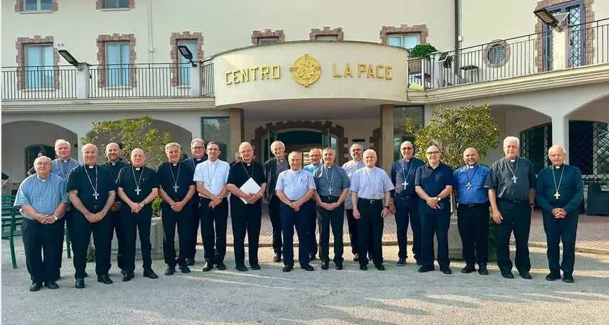 Aree interne, l’appello della Chiesa: «Più servizi, giovani e opportunità per fermare lo spopolamento»