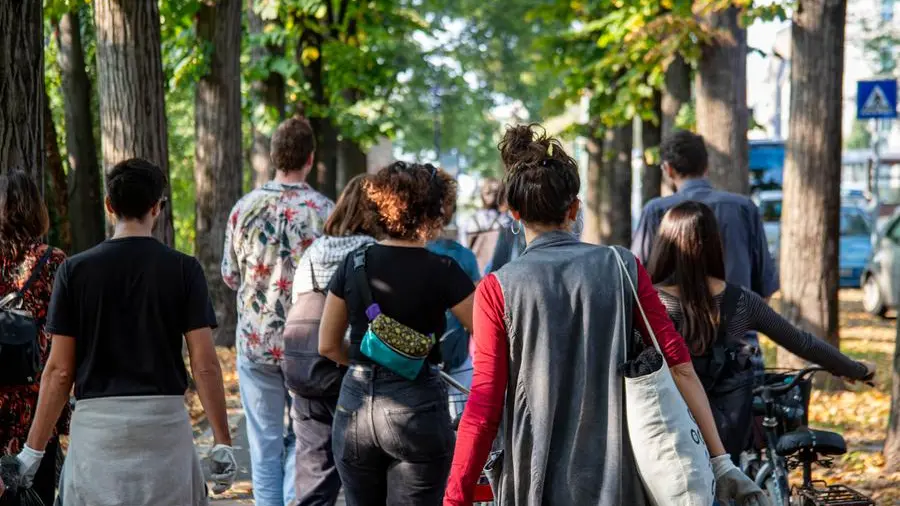 Il fenomeno del social walking, quando la strada che non conosciamo passa sotto casa