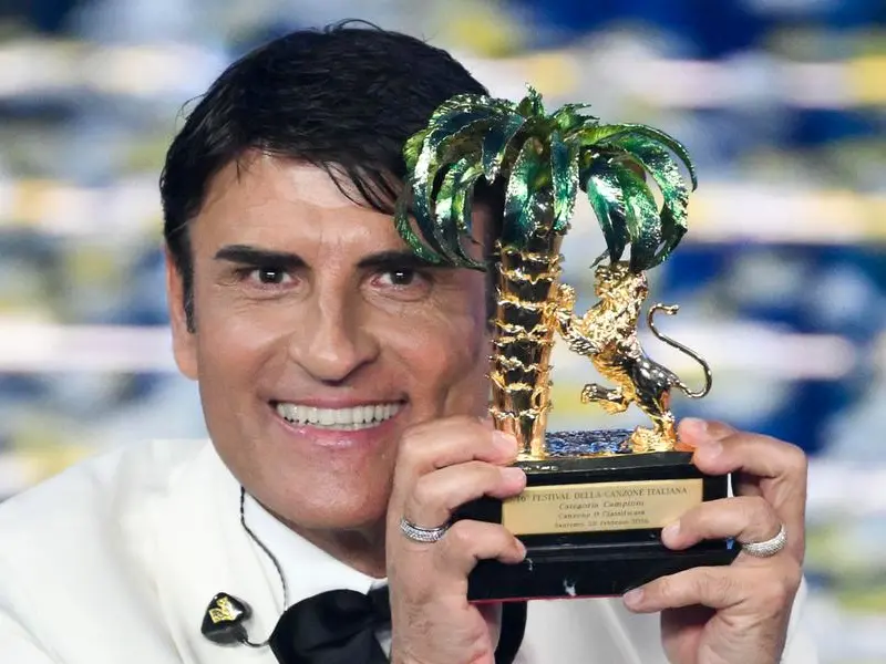Chi è Sal da Vinci, il vincitore di Sanremo 2026 con Per sempre sì