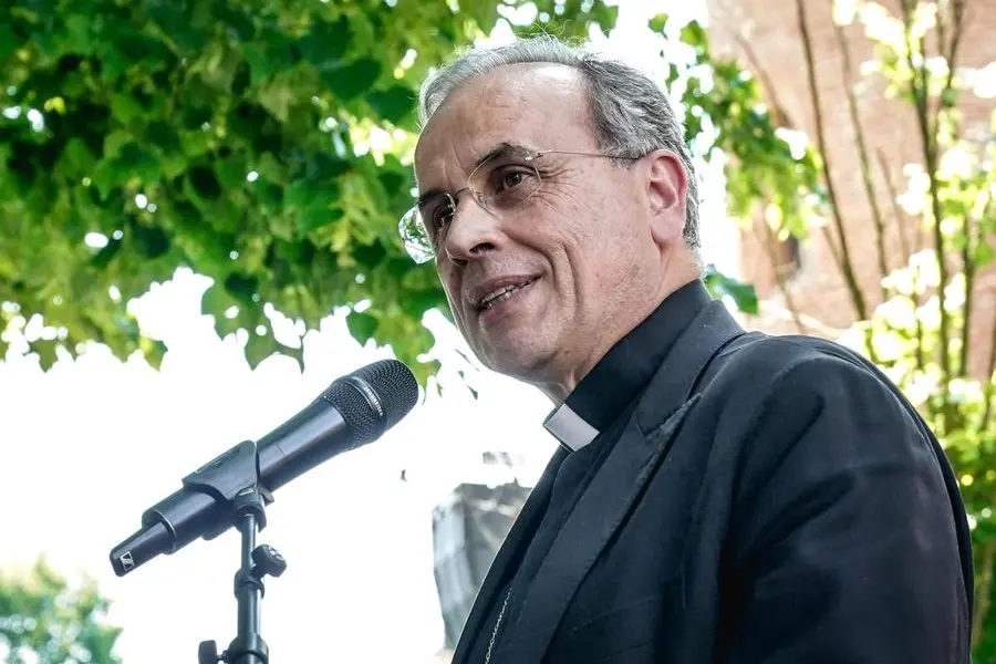 Il vescovo di Verona Domenico Pompili