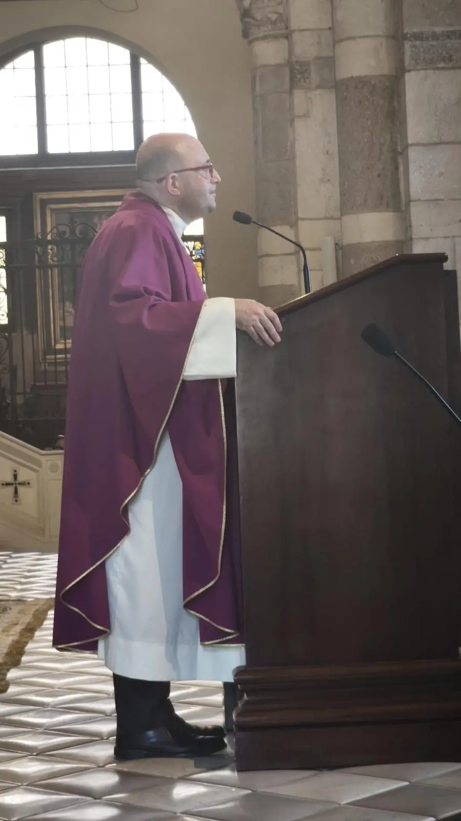 Don Massimiliano Parrella.