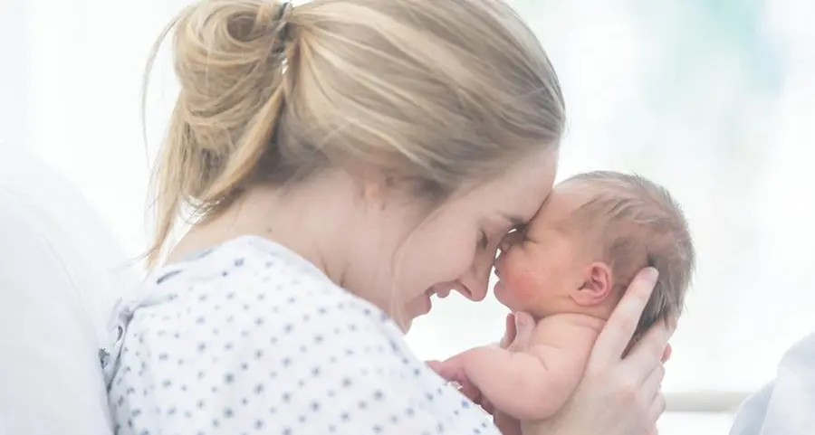 Mettere al mondo speranza: i genitori italiani scelgono ancora la famiglia