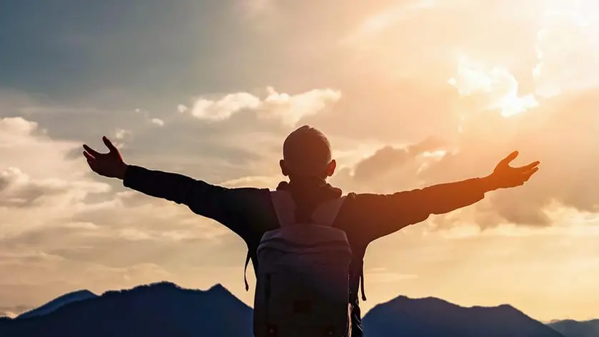 Il Cielo si apre quando ci lasciamo guardare da Dio - 5 gennaio 2026