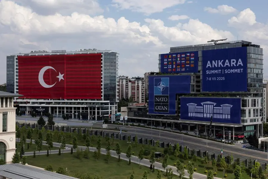 I preparativi per il vertice Nato ad Ankara, in Turchia. , REUTERS