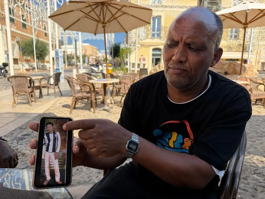 Viaggio a Lampedusa dove il mare non restituisce i morti e continua a inghiottire altre vite