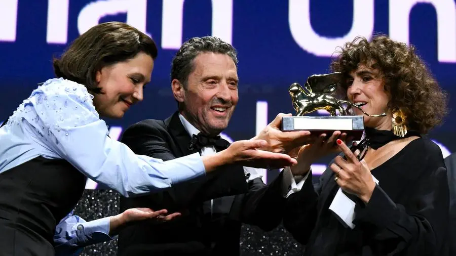 Venezia incorona «Woman Unknown», ma il film che scuote la Mostra è «Naza»
