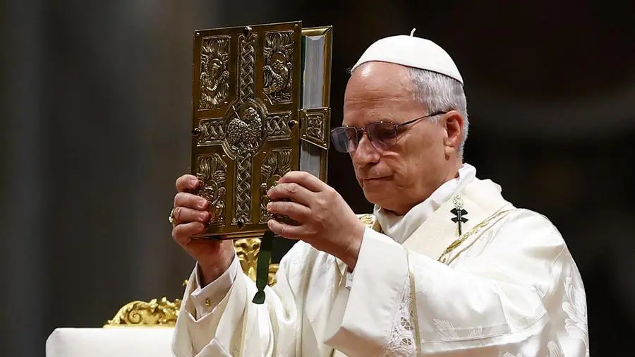 Papa Leone: «Al peccato che divide e uccide Dio risponde con la potenza dell’amore»