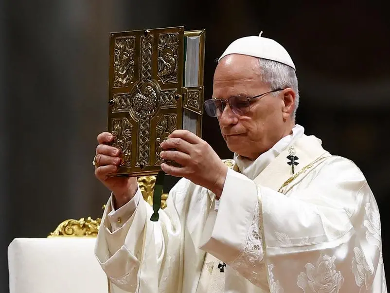 Papa Leone: «Al peccato che divide e uccide Dio risponde con la potenza dell’amore»