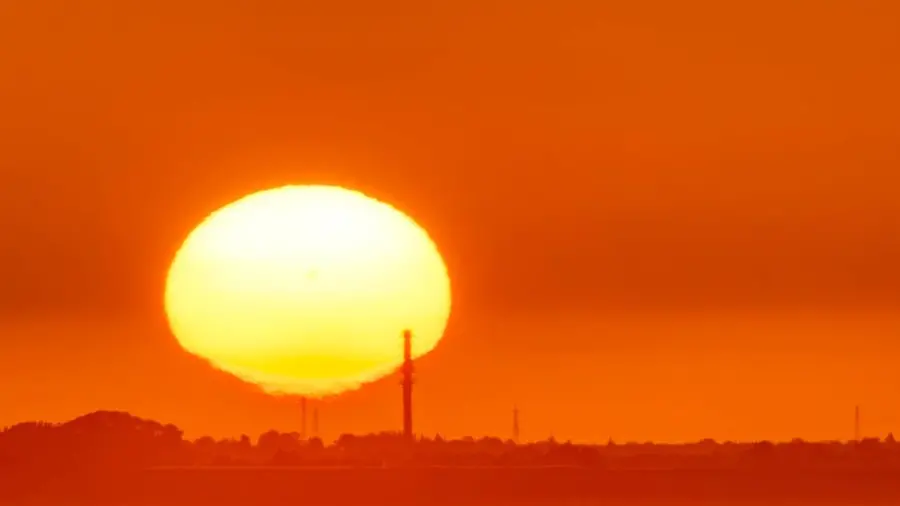 Solstizio d’estate: il giorno più lungo dell’anno arriva insieme alla prima grande ondata di caldo