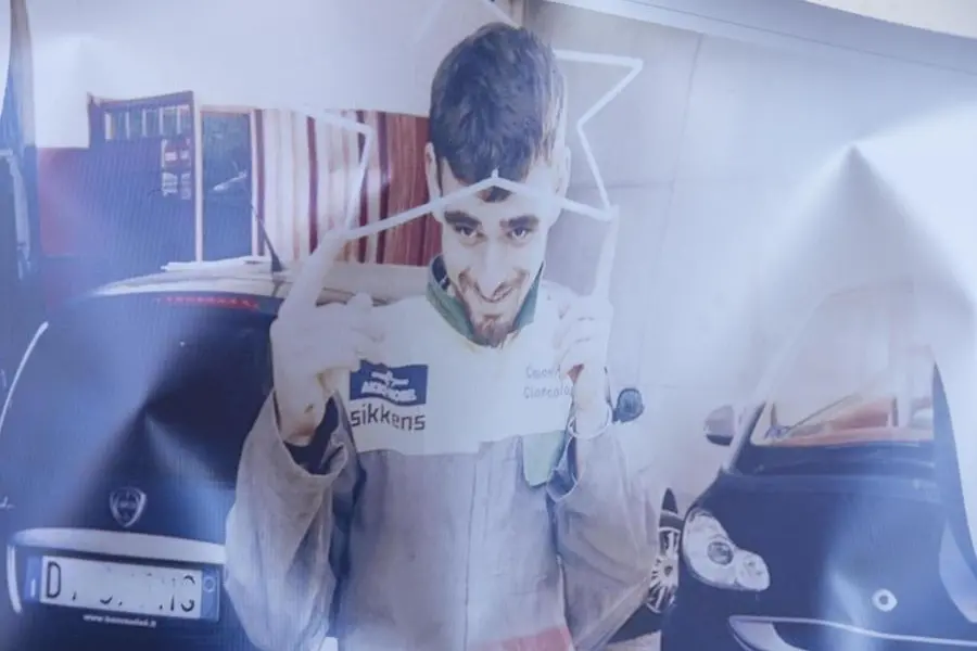 Un\\'immagine di Luca Varani, il ragazzo ucciso a coltellate il 4 marzo 2016 e protagonista del film La citt\\u00E0 dei vivi presentato al Festival del Cinema di Venezia , ANSA