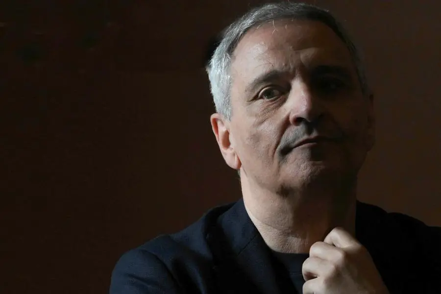 Lo scrittore Maurizio De Giovanni. ANSA / CIRO FUSCO , ANSA