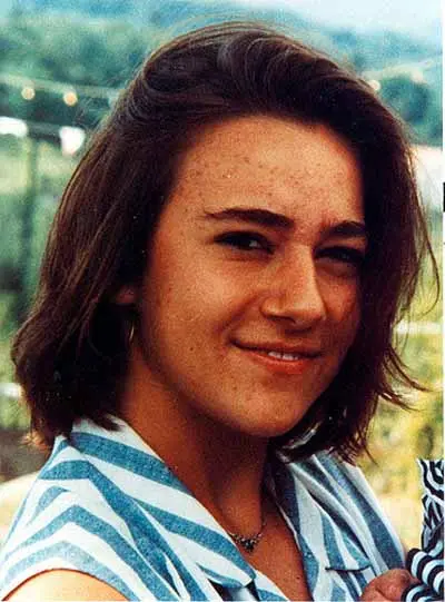 Un'immagine di Chiara Badano da adolescente
