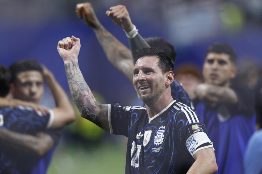 Lionel Messi, the champion who always talks to God Lionel Messi, the champion who always talks to God