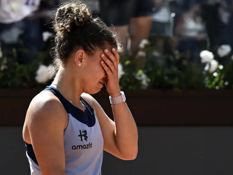 Jasmine Paolini fuori dagli Internazionali: il peso del titolo da difendere