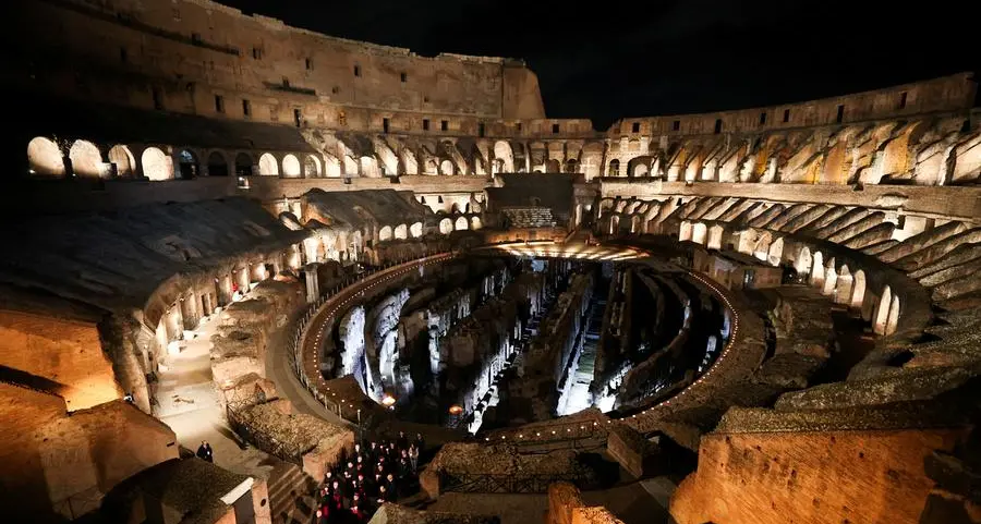 Via Crucis: le meditazioni per seguire la diretta in mondovisione dal Colosseo