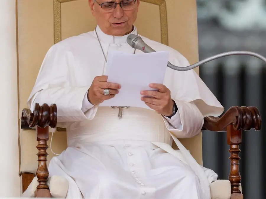 Papa Leone: «Il credente non può accettare l’oppressione del povero»