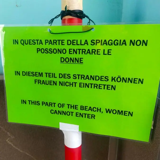 A sign of the La Lanterna bathing establishment, better known as 'Pedocin'